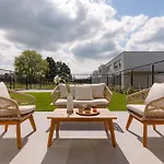 Semesterbostad Huswell - Brand New House 