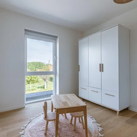 Huswell - Brand New House 