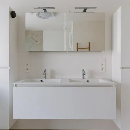 Dom wakacyjny Huswell - Brand New House 