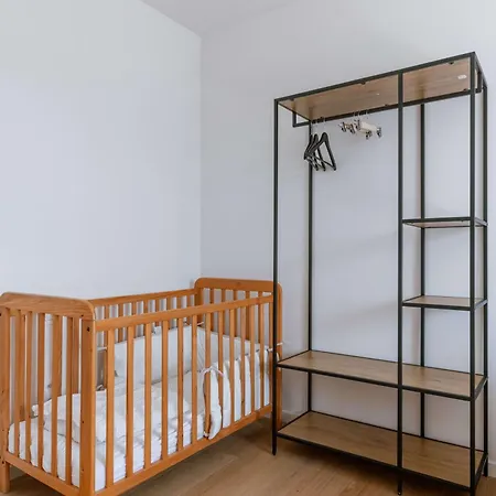 Dom wakacyjny Huswell - Brand New House 