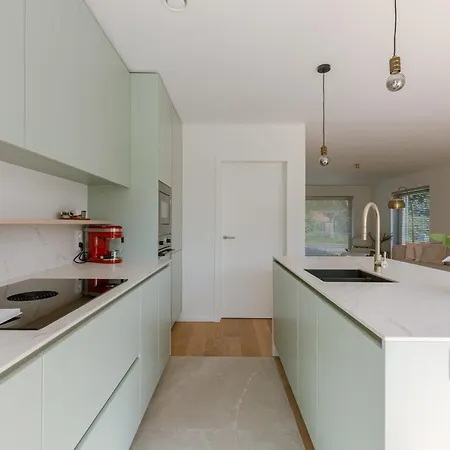 Dom wakacyjny Huswell - Brand New House 