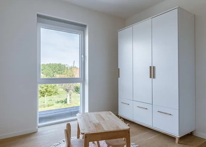 Huswell - Brand New House 