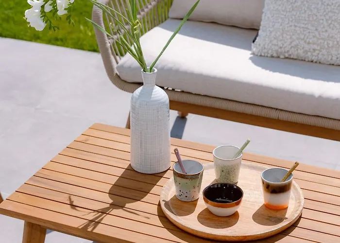 Huswell - Brand New House 