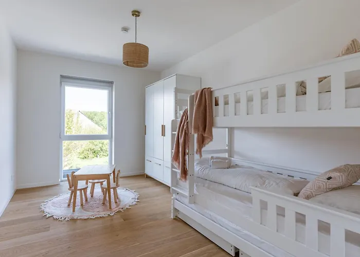 Huswell - Brand New House 