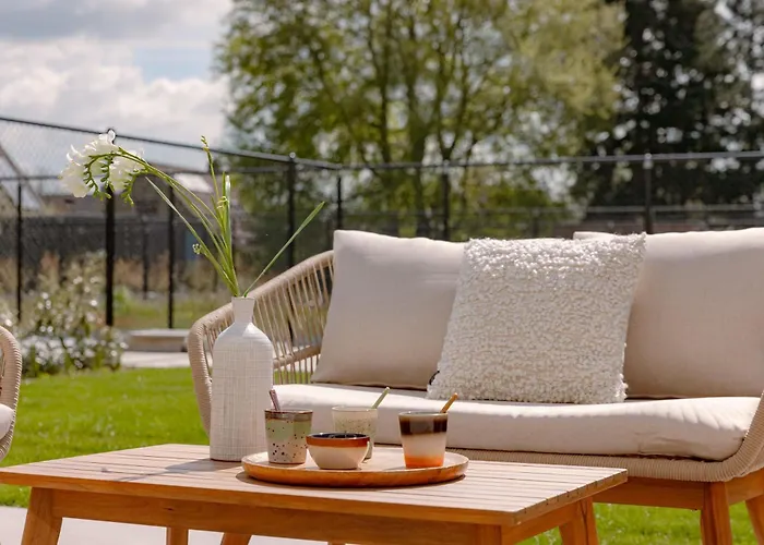 Huswell - Brand New House 